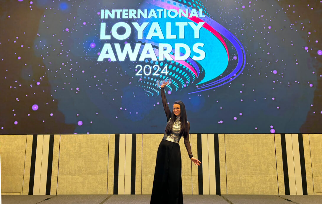 Image showing Zsuzsa Kecsmar, Antavo's Co-founder and Chief Strategy Officer, winning Personality of the Year at the International Loyalty Awards 2024.
