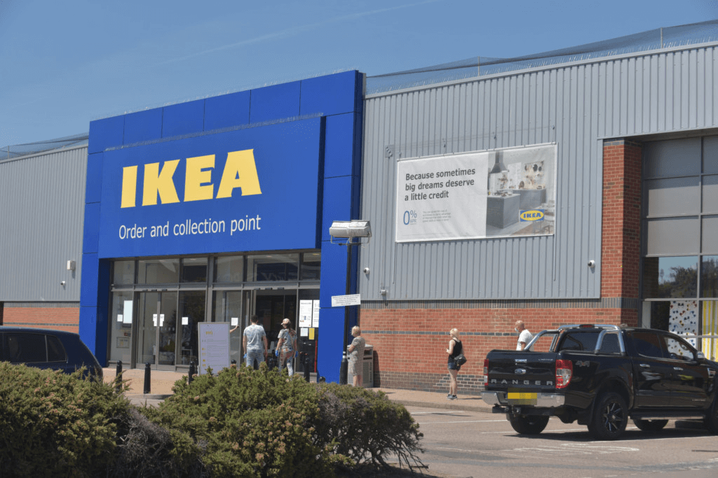 The IKEA click and collect service is available in a lot of stores.