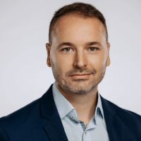 Headshot of Attila Kecsmar CEO and Co-founder of Antavo