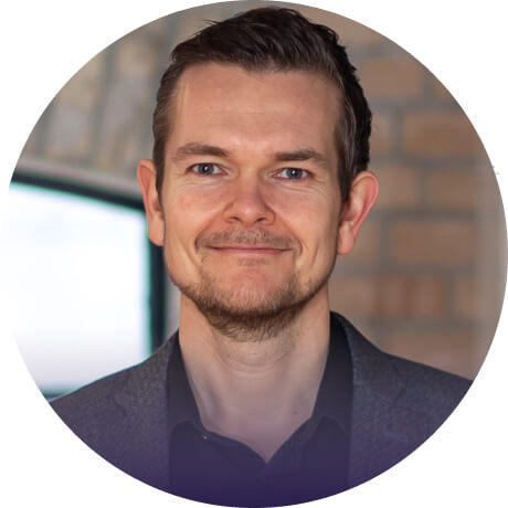 Headshot of Rasmus Houlind